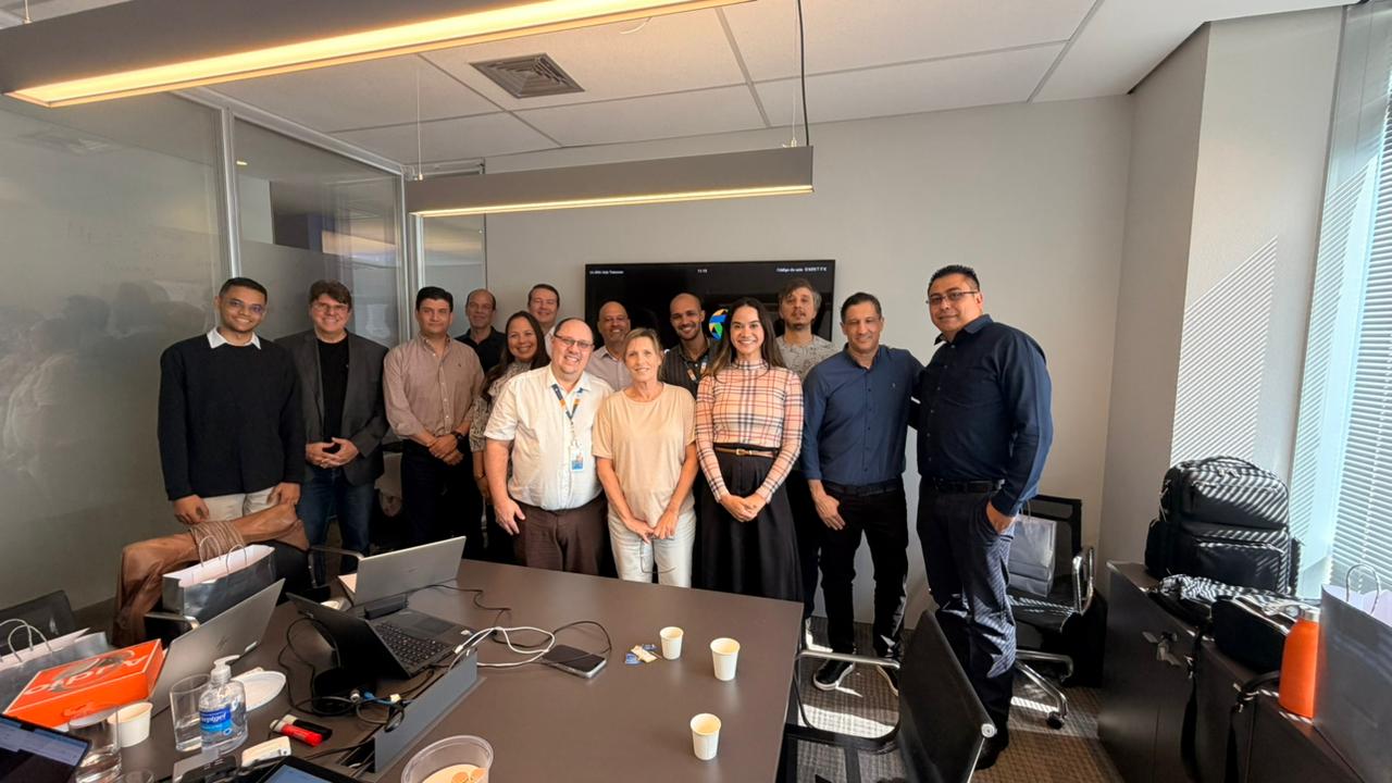 Squadra conduz workshop global sobre inteligência artificial com a Assurant